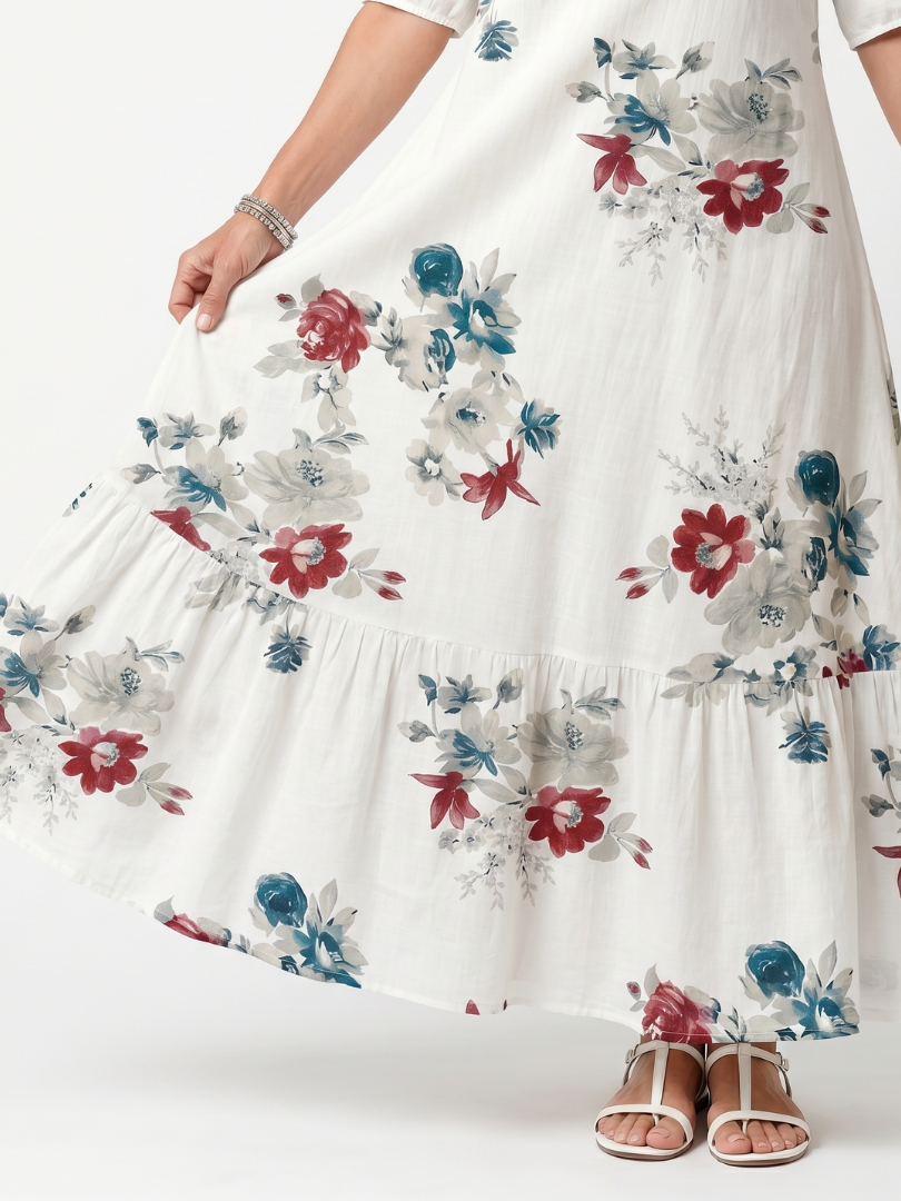 Abito Midi con Fiori Sparsi e Nastro a Frange