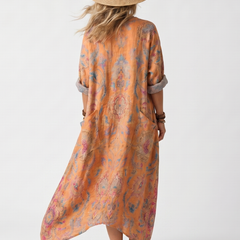 Abito Midi Oversize con Tasche e Collo a V Stampato