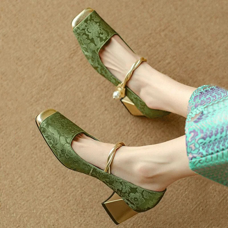 Scarpe Savona con Tacco Largo