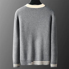 Maglione in lana firmato